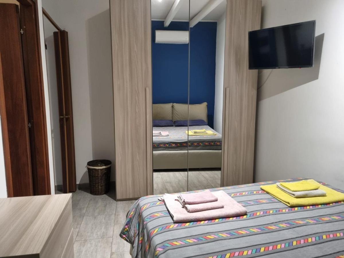 Mizzica Bed And Breakfast Catania Bagian luar foto